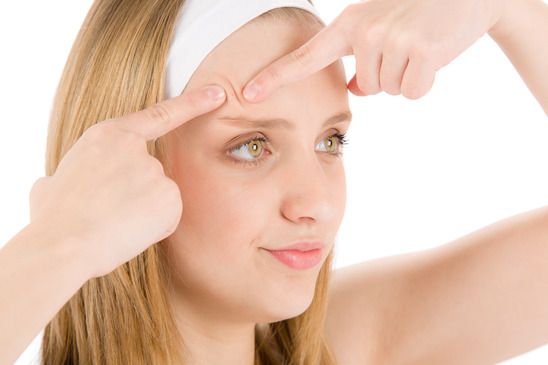 Acne Pills - Order Your 2 FREE bottles of Acnezine